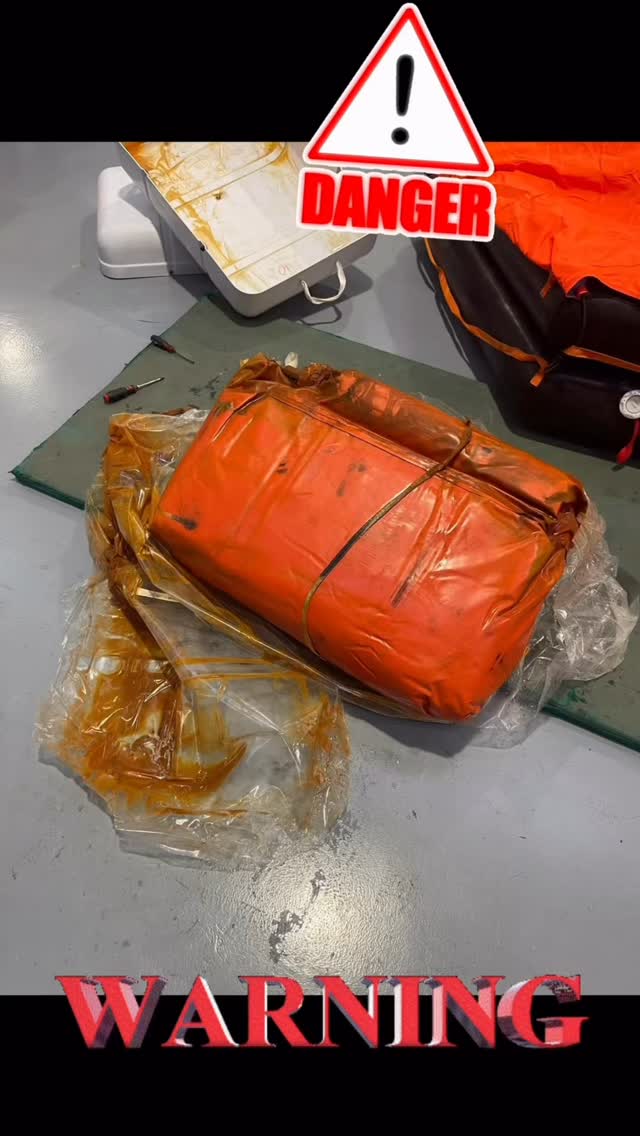 Safety first — always. ⚠️🌊
Before crossing the Atlantic, we did a full safety check on our boat… and what we found was a real wake-up call.
Not everything that looks okay, actually is okay.

Safety isn’t cheap, but at sea it’s non-negotiable — especially when kids are on board.
Check. Test. Replace. And teach them what to do. 💙⛵️

Another important item checked off the list before we cross the ocean. ✅🌍

#safetyatsea
#sailingfamily
#atlanticcrossing
#liveaboardlife
#sailingsafety
offshoresailing
familyaboard
sailingwithkids
liferaft
sailboatlife