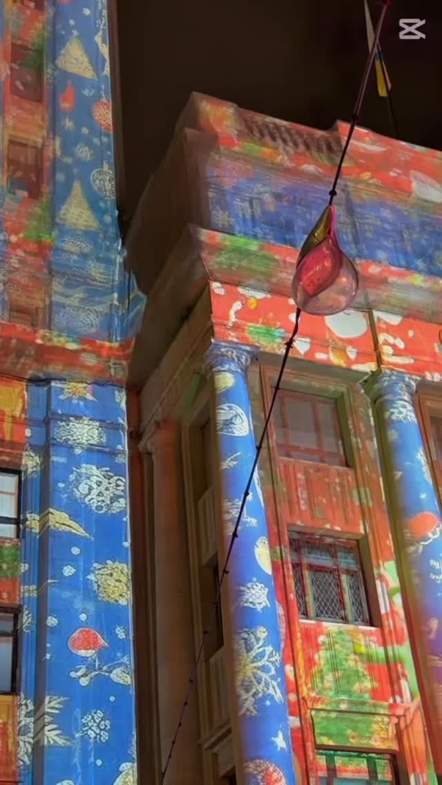 Wishlist this 🎄✨ Christmas holidays in Santa Cruz. Where palm trees replace pine trees and simply walking around feels like the greatest gift of all. Sun, sea, slow days and Christmas magic — sometimes you don’t need anything more.
🌊🎁🌴
#christmasinsantacruz #wishlisttravel #christmasvibes #tropicalchristmas santacruzdetenerife canaryislands slowtravel familytravel boatlife sailingfamily lifeatseachristmas sunnychristmas nomadlife wanderlust makingmemories